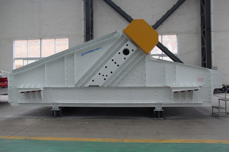 振動篩篩箱開裂是什么原因？怎么焊接處理？